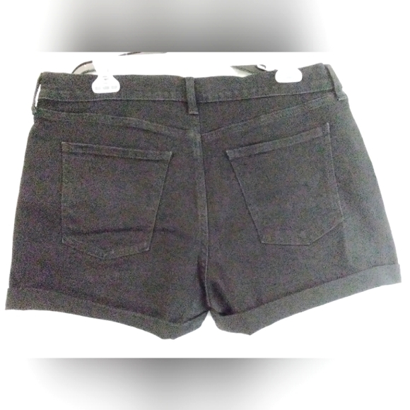 Old Navy Mid Rise Denim Shorts - Picture 2 of 2